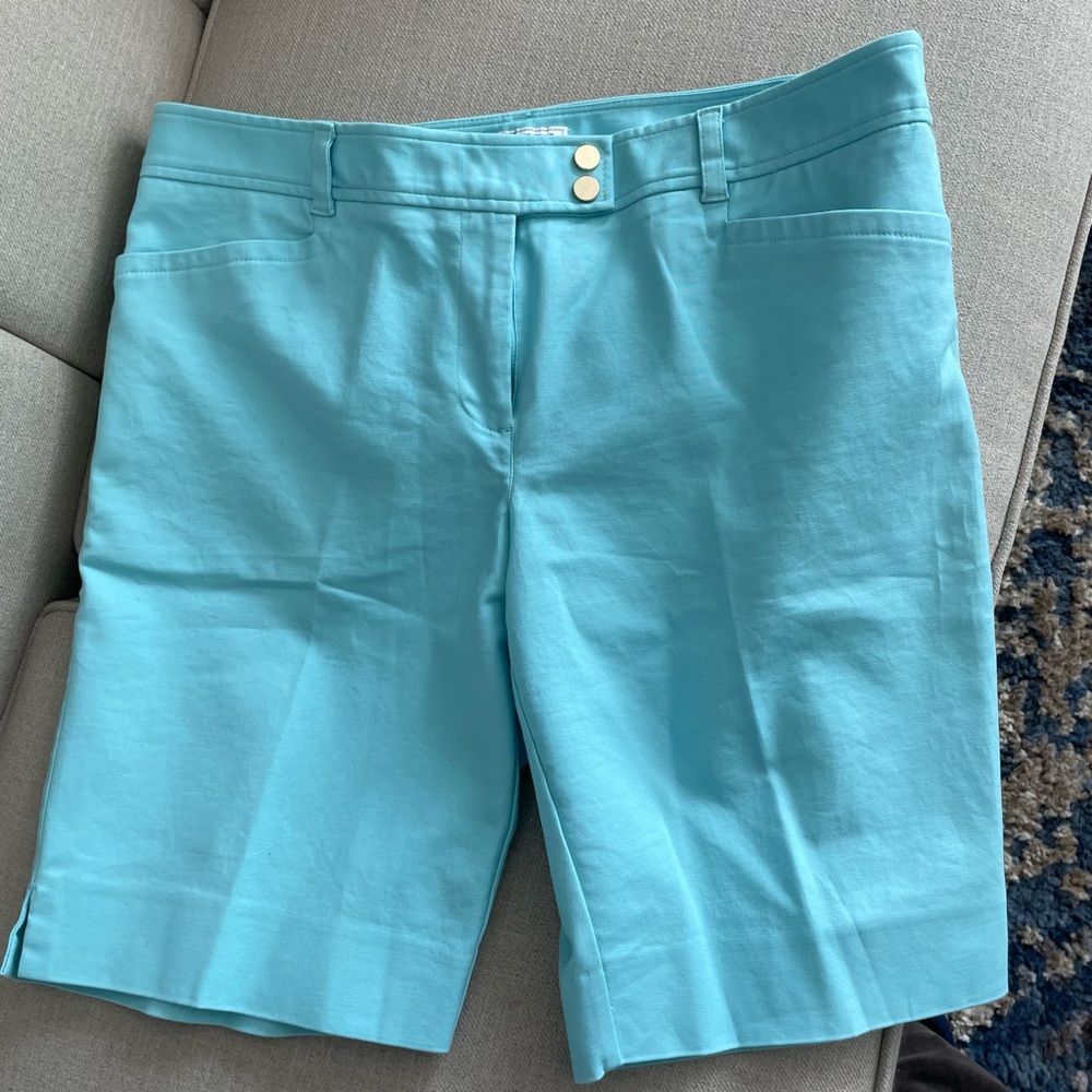 Women’s Charter Club shorts size 14